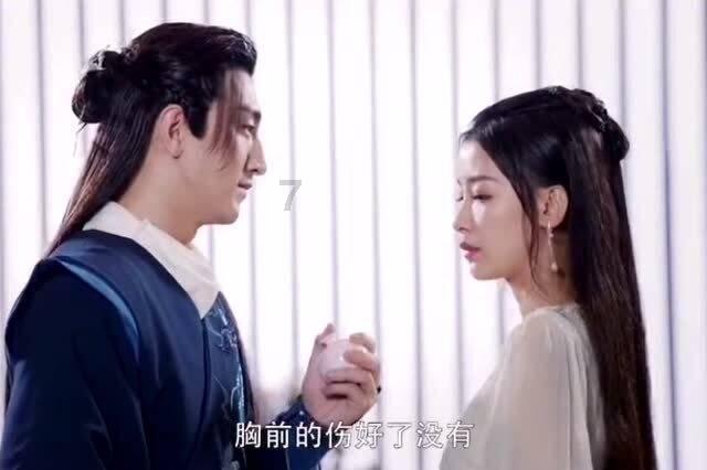 沈梦辰拼命拍戏背后的泪点!坚强面对腰椎骨折,为艺术付出代价